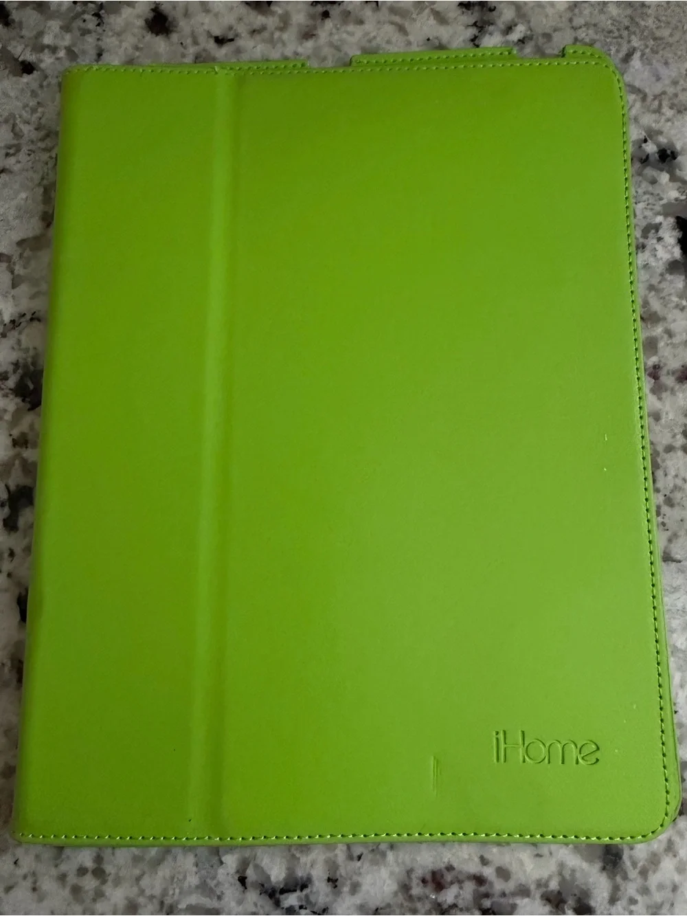 iHome Lime Green iPad Color Guard Screen Protector & iConnect 5ft Charge Cable